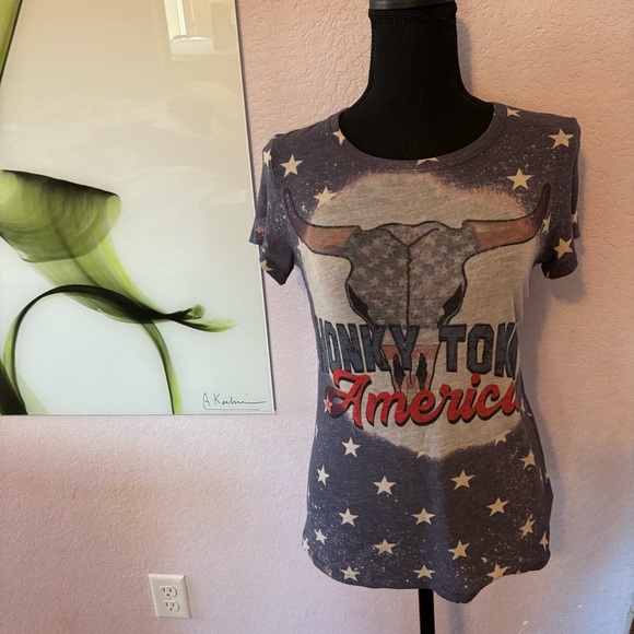 Tops - shirt size small